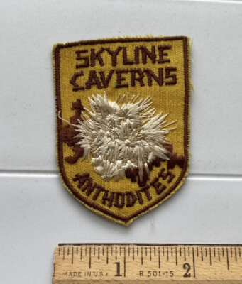 Vintage Skyline Caverns Caves Virginia Anthodites Crystals Souvenir Patch Badge