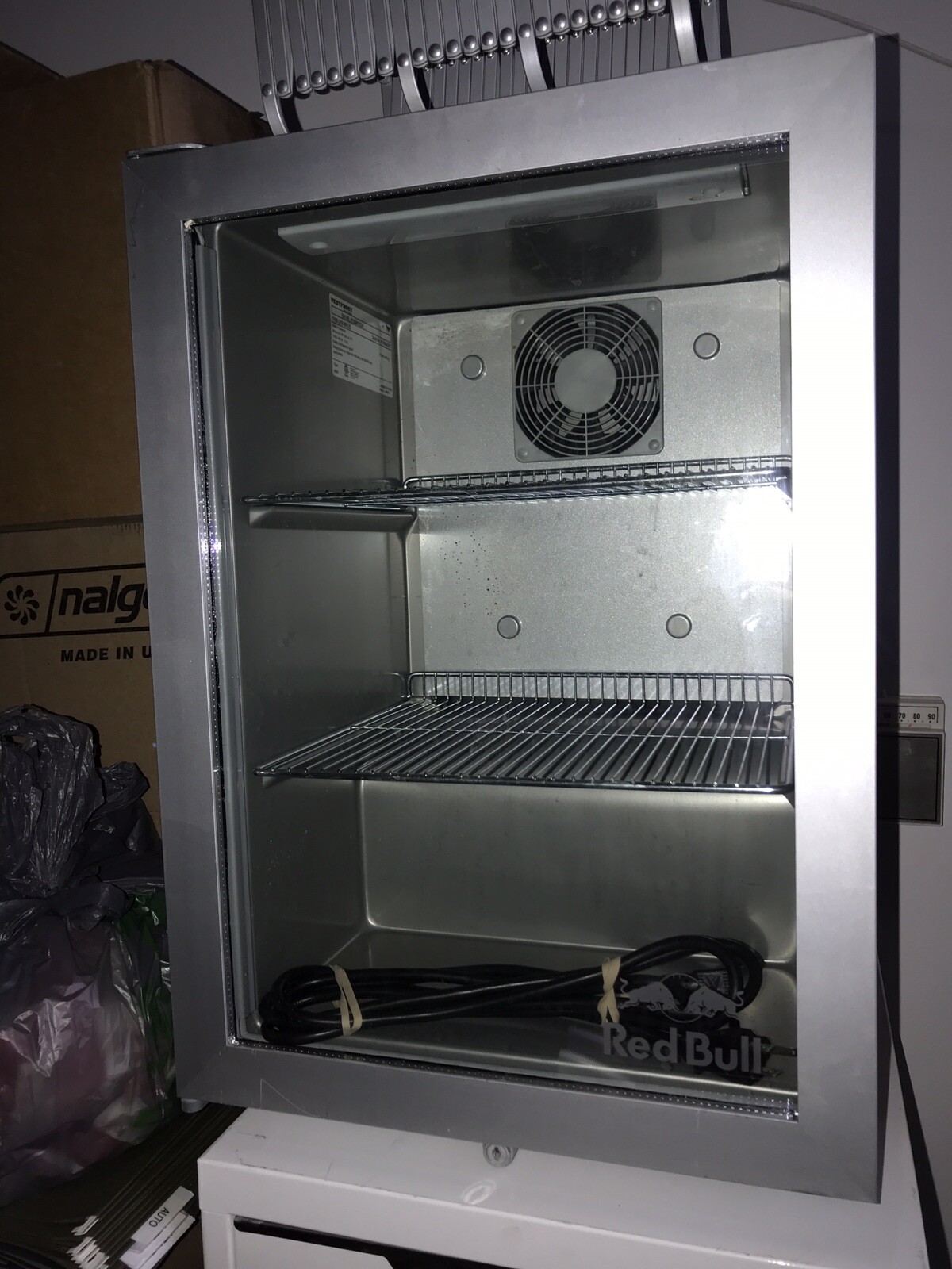 vestfrost red bull cooler