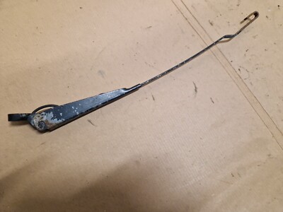 VW SCIROCCO MK2 1980-1992 LHD FRONT LEFT WINDSCREEN WINDOW WIPER ARM 533955409A