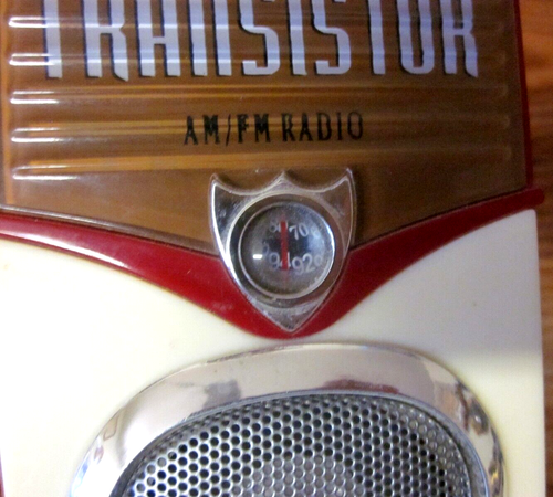 Radio Transistor AM/FM Estilo Retro Colección Clásica NORTHPOINT 1960 con Mango - Imagen 2 de 4