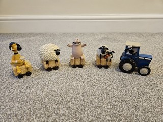 Enesco Shaun The Sheep Tractor Train A9454. Border Fine Arts. Wallace And Gromit