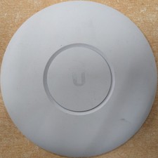 Ubiquiti UniFi AP AC PRO - WiFi 5 (802.3af) Access Point