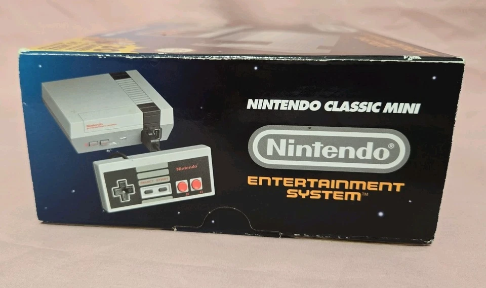 Consola Nintendo NES Mini Edición Clásica Versión Europea UE 30 Juegos Integrados Foto 4 de 4