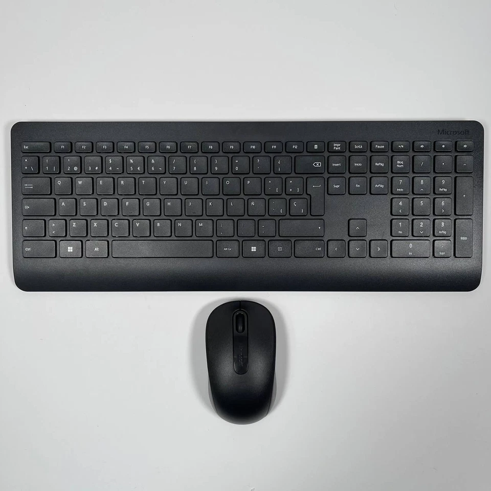 Microsoft Wireless Desktop 900 Wireless Keyboard and Mouse Combo for Windows/Mac - Image 2 of 4