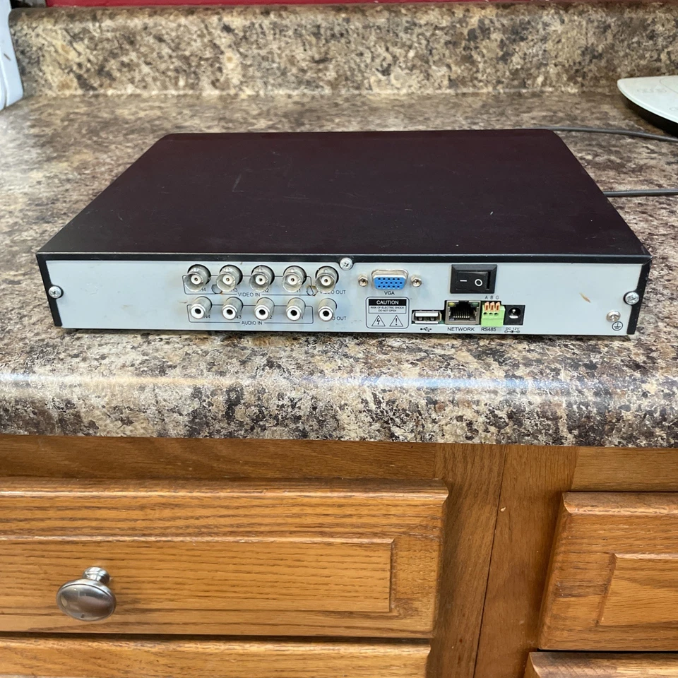 Zmodo Zmd-dd-sbn4 Network Security Video Recorder / Camera System - NO CORD READ - Image 2 of 4