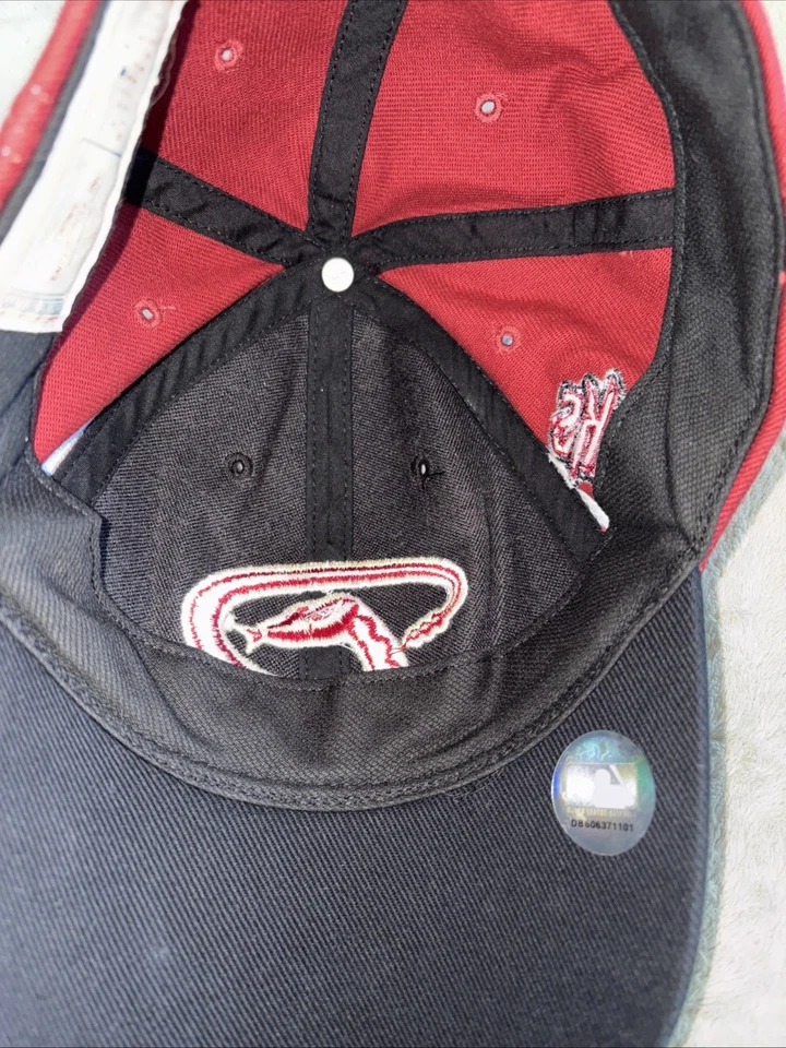 Vintage Arizona Diamondbacks Adj Hat Twins Enterprise Cap MLB Red D-Backs Black - Image 4 of 4