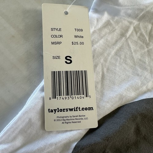 Taylor Swift 2012 Youth Size Smal Official Red White Tee T-shirt NWT - Picture 8 of 9