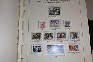 Jugoslawien ca 1988 1992 eine fast komplette postfrische Sammlung auf Vordruck