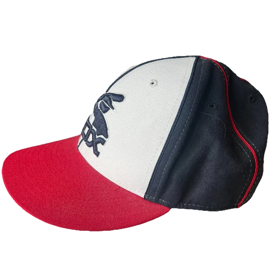 Vintage 1983 White Sox Cooperstown Fitted Hat 7 3/8 Wool Made in Macau Twins - Image 4 of 4