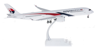 1:200 JC Wings Malaysia Airlines AIRBUS A350-900 Plane Flap Down