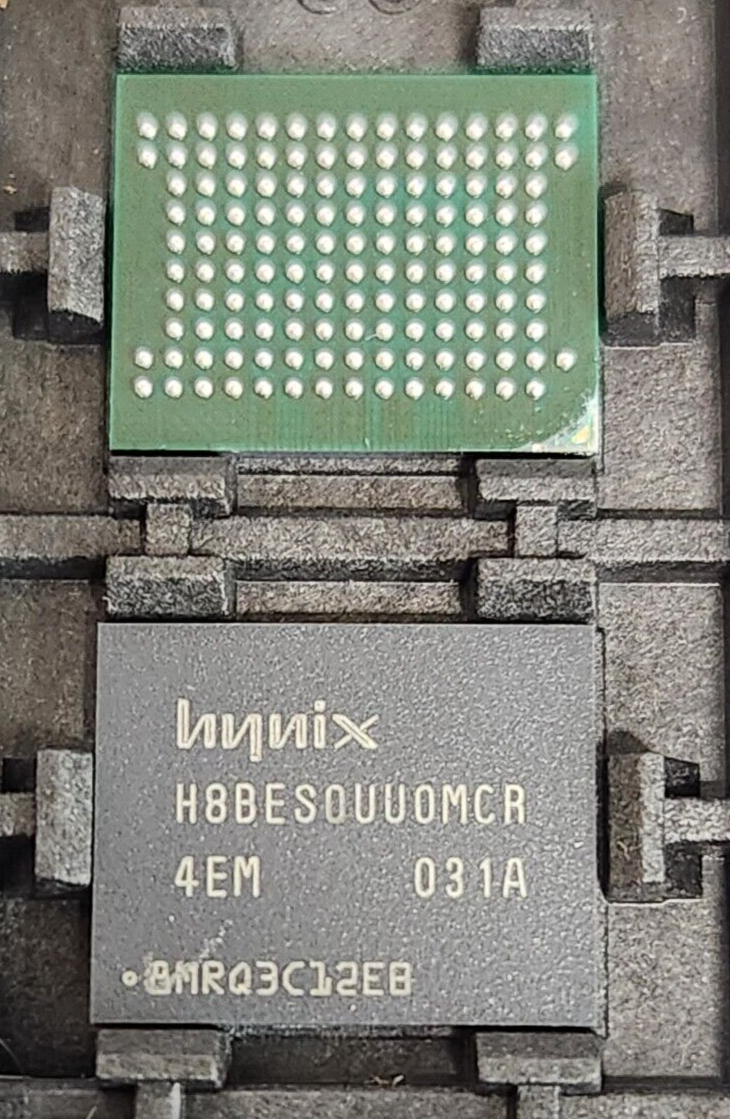 BRAND NEW (1 PC) H8BES0UU0MCR-4EM HYNIX MCP 4Gb NAND 4Gb Mobile