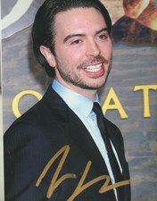 Ryan Gage  mit Originale Unterschrift