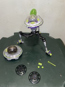 Lego Alien Conquest 7051 Tripod Invader And Part Of 7065 Incomplete
