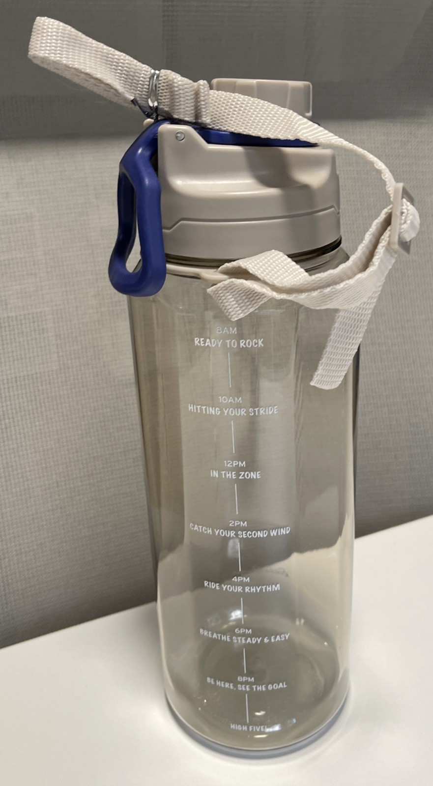 With Shoulder Strap 2 Liter