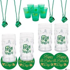 St. Patricks Day Drinking Party for 4 Plastic Mug 18pc 12 oz Party Favors, Green