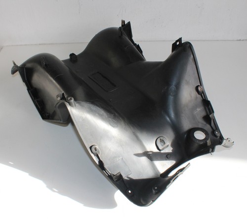 Leg Shield Kymco Super 8 125Cc 2009-2013 LC2U80100 Fairing Front Inside - Picture 7 of 9