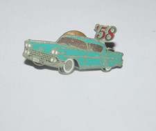 1958 CHEVROLET AUTOMOBILE CHEVY CLASSIC AUTO LAPEL PIN BADGE 1 INCH FOAM GREEN