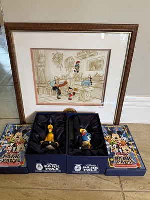 Pinocchio Framed Art Work 60th Aniver, Disney Park Pals Collectable Characters 