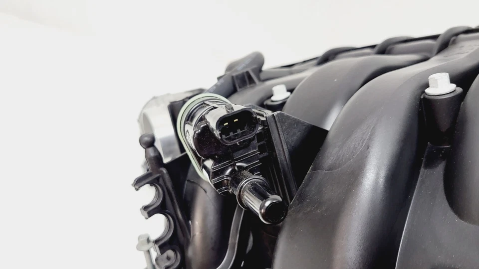 Colector de admisión superior 2022-2025 RAM ProMaster 1500 2500 3500 3,6 V6 04861867AI Foto 3 de 4