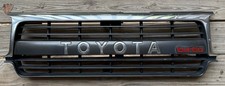 Toyota Land Cruiser 80 Series Fj80 Fzj80 Turbo Genuine Front Grille Lhd Rare Hdj Toyota Land Cruiser 80 Series Fj80 Fzj80 Turbo Genuine Front Grille Lhd Rare Hdj