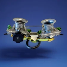 Genuine Ducati 916 996 Superbike Throttle Bodies Dual Injectors TPS 28240201A