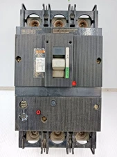 Merlin Gerin 250 Amp Circuit Breaker 3 Pole 600 VAC 35kA CF250N / 37026 *Chipped