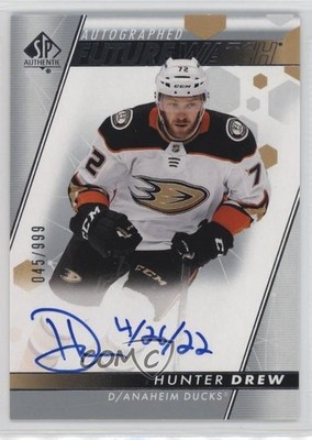 2022-23 SP Authentic Future Watch Inscribed 45/50 Hunter Drew Rookie Auto RC m0p