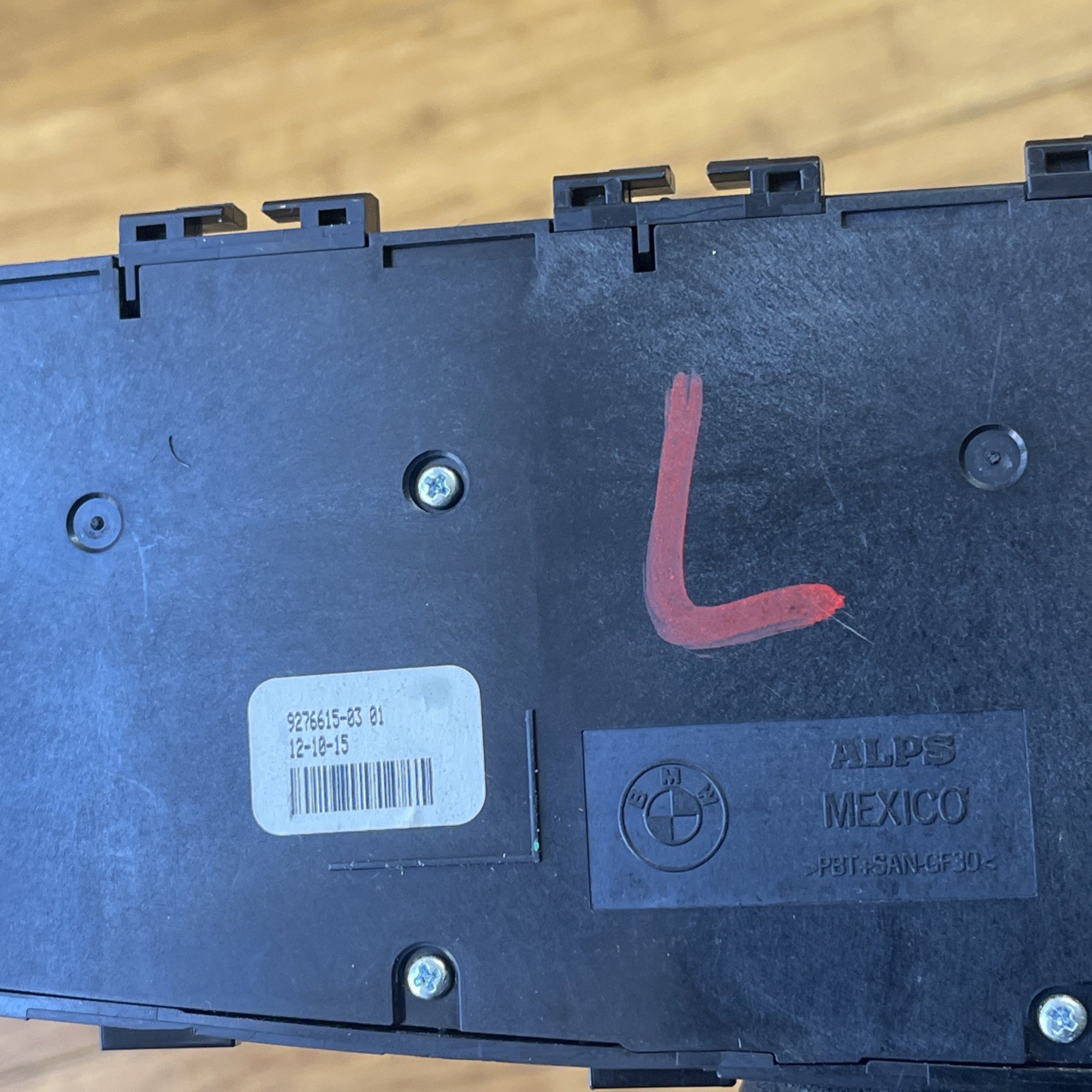 2014‑2024 BMW i8 I12 Front Right & Left Seat Adjustment Switch Set of 2 OEM