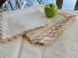 Antique Madeira Linen Banquet 70x126 Tablecloth 12 Napk Misty Rose Pink Applique
