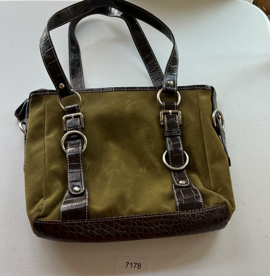 Bolso de Hombro Franco Sarto Doble Correa Detalle Hebilla Imitación Reptil Verde Gamuza Foto 2 de 4