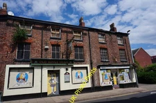 Photo A2 Old Kings Head, Chestergate Macclesfield Closed town centre pub c2014