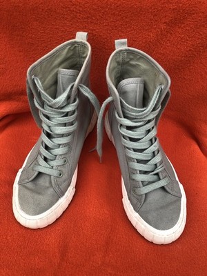 Damen VENICE Boots Schuhe Gr. 38 Nur paarmal getragen. Grün/Hake 