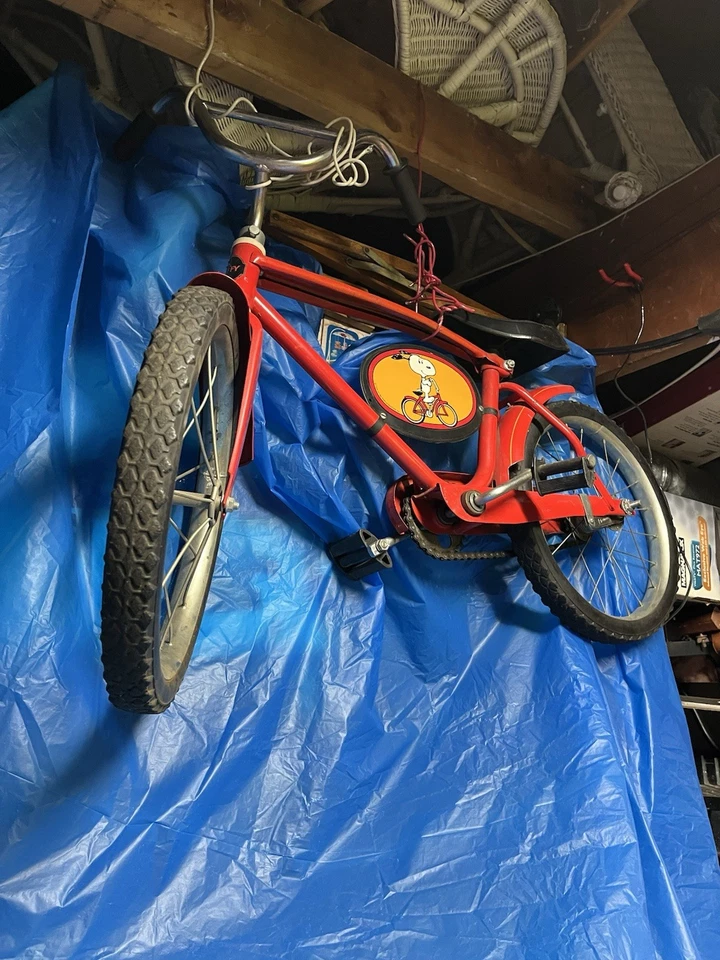 Bicicleta Roja Snopy Bicicleta Bicicleta Bicicleta 16 Pulgadas Niños Bicicleta con Ruedas de Entrenamiento EE. UU. Foto 3 de 4