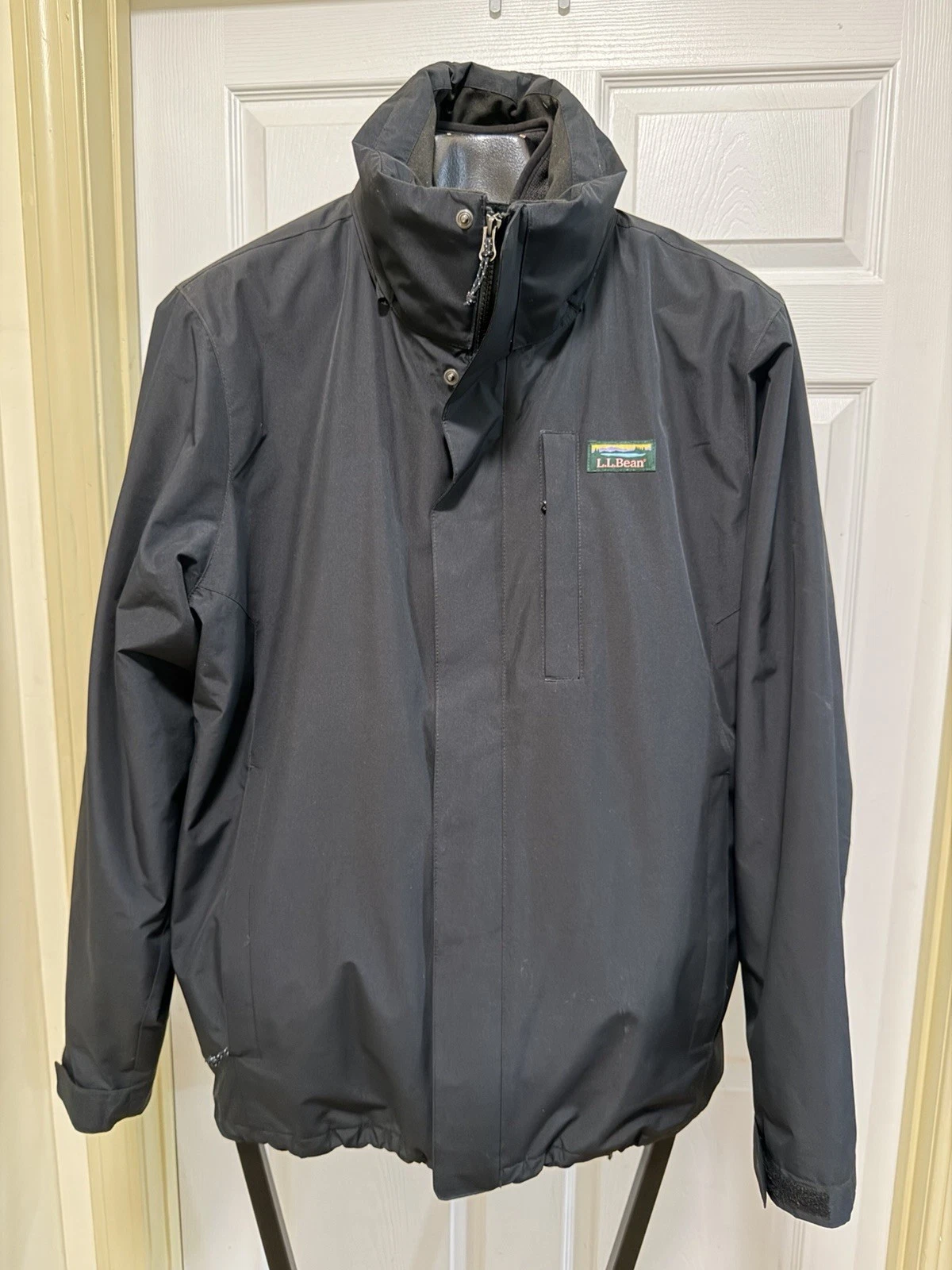 Men’s L.L. Bean Black Fleece Jacket Waterproof Large