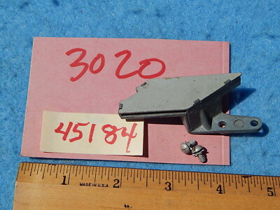Wurlitzer wallbox 3020 Coin Chute Casting and Cover Assembly # 45184