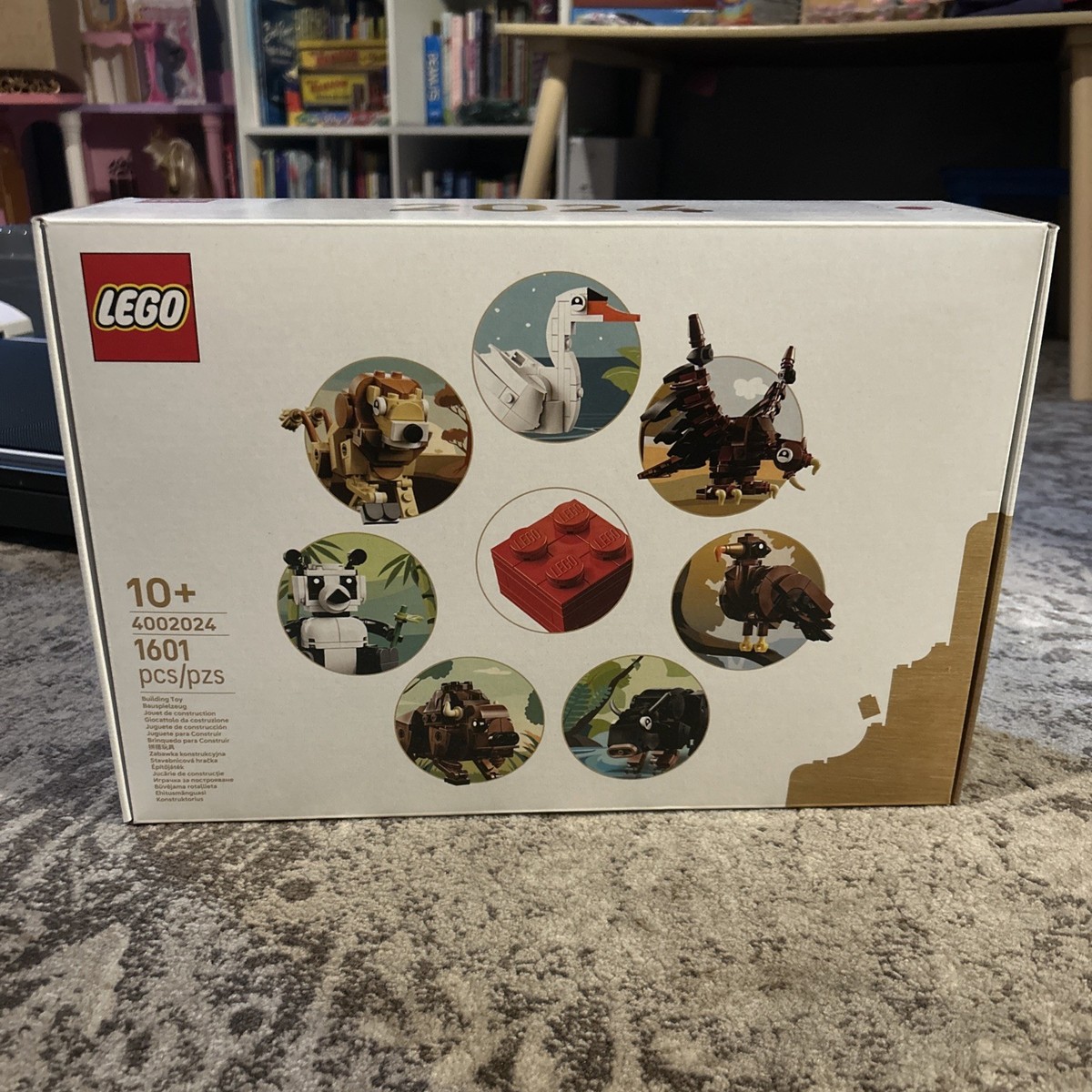 LEGO 4002024 Employee Exclusive - LEGO Factories National Animals