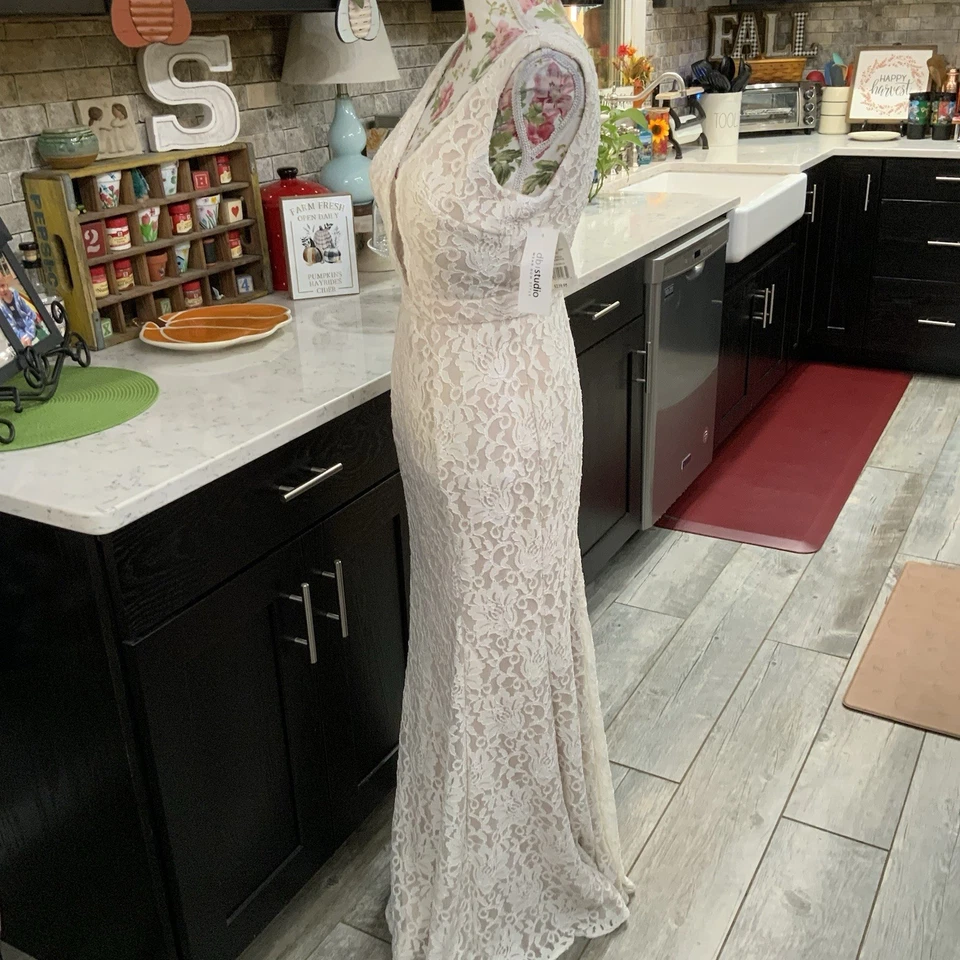 Свадебное платье-футляр David's размер 8 цвета слоновой кости обнаженное кружевное без рукавов глубокое V новое - Изображение 4 из 4