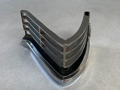 1971 MERCURY MARQUIS BROUGHAM RH RADIATOR GRILLE OUTER - D1MY-8150-B