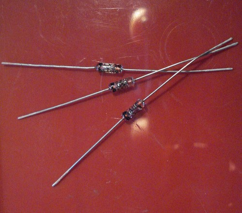 AA118 TFK Germanium Diode DO7 - 1. Generation - selten - NEU - Bild 2 von 2
