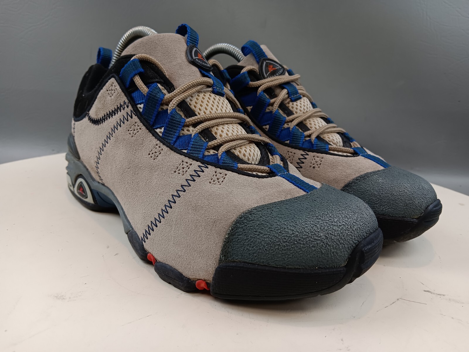 Ecco Hiking Shoes Women's Size 7 Gray Receptor Trainers Flex Soles Outdoor