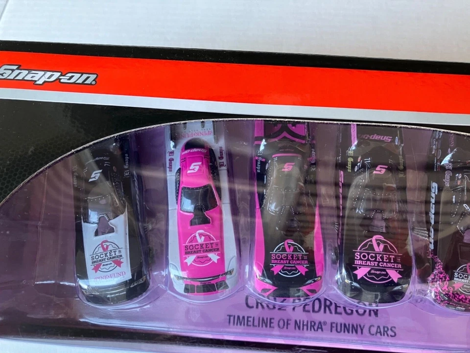 Cruz Pedregon Timeline NHRA Funny Cars Snap on Socket Cáncer de mama Foto 4 de 4