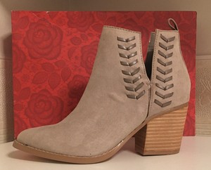 carlos santana whitley boots