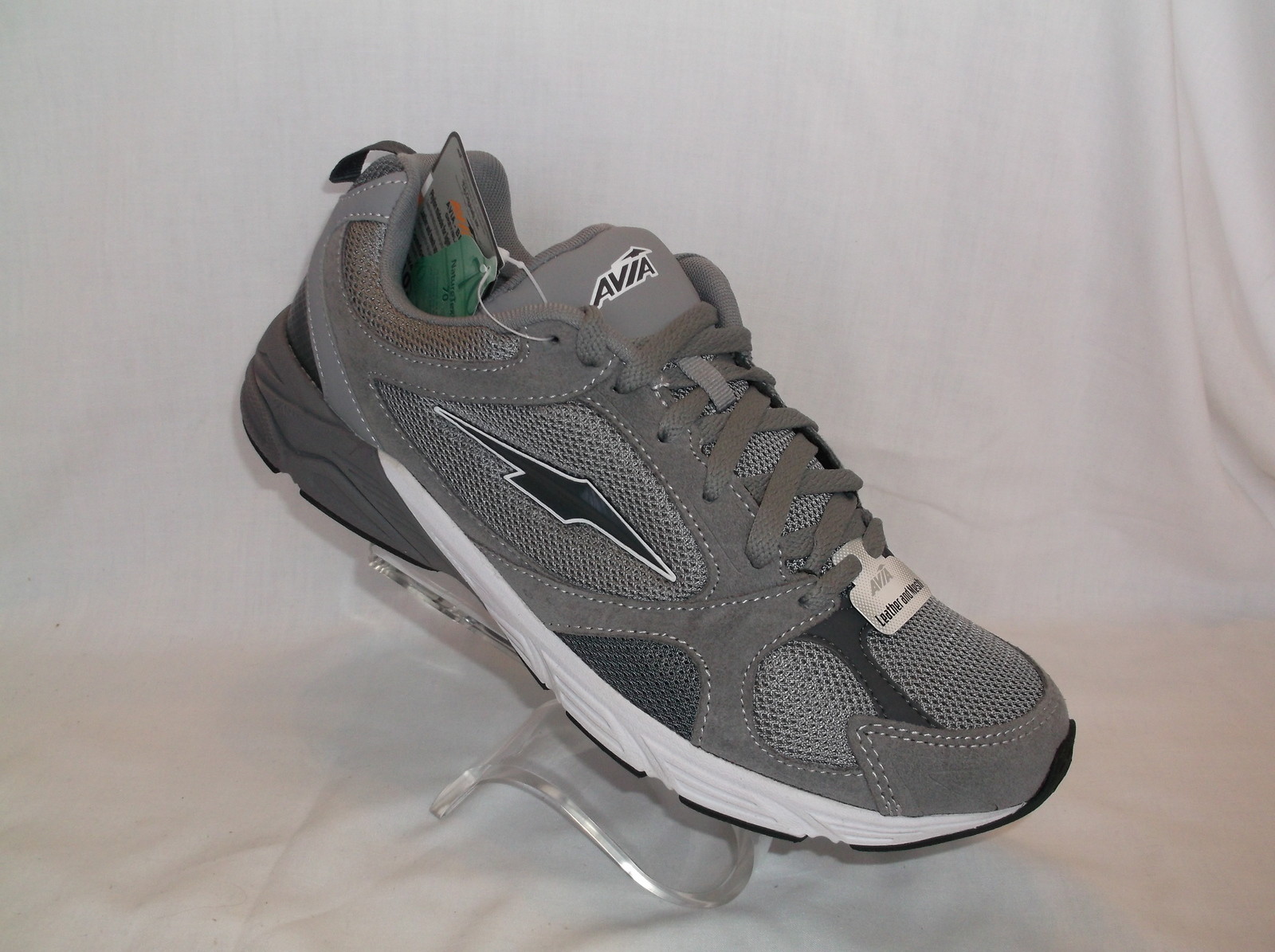 mesh lightweight sneakers