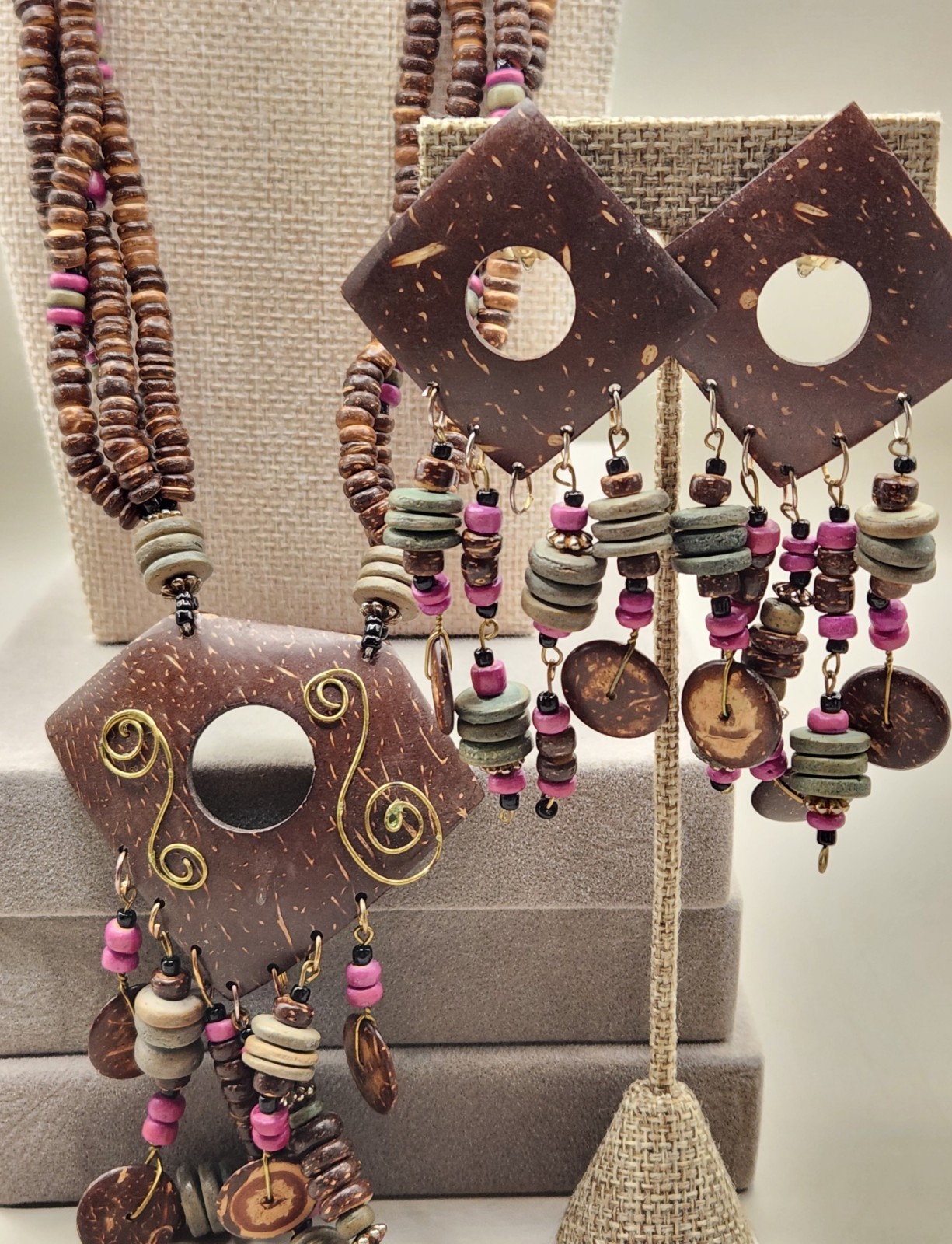 Multi-Strand Retro Coconut Shell Bead Necklace Bo… - image 1