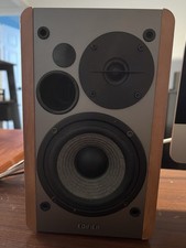 Edifier R1280T Bookshelf Speakers