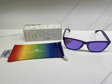 Oakley Frogskins Staple ROYGBIV Spectrum Collection - Prizm Violet - MINT