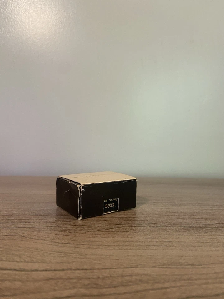 Sarah Coventry new in box dune buggy tie Tac - Image 4 of 4