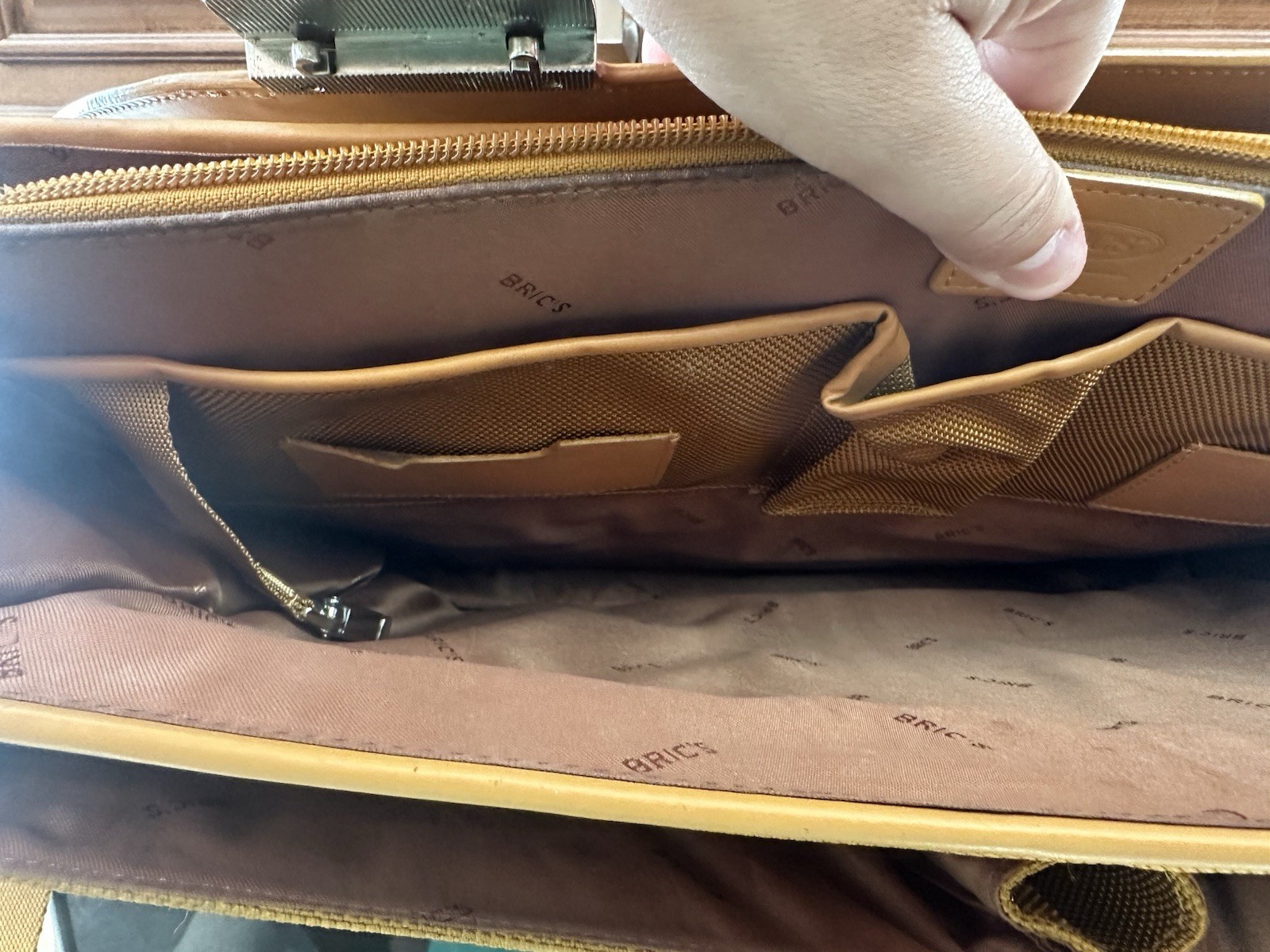 Brics Brown Leather Briefcase Document Holder Lap… - image 14