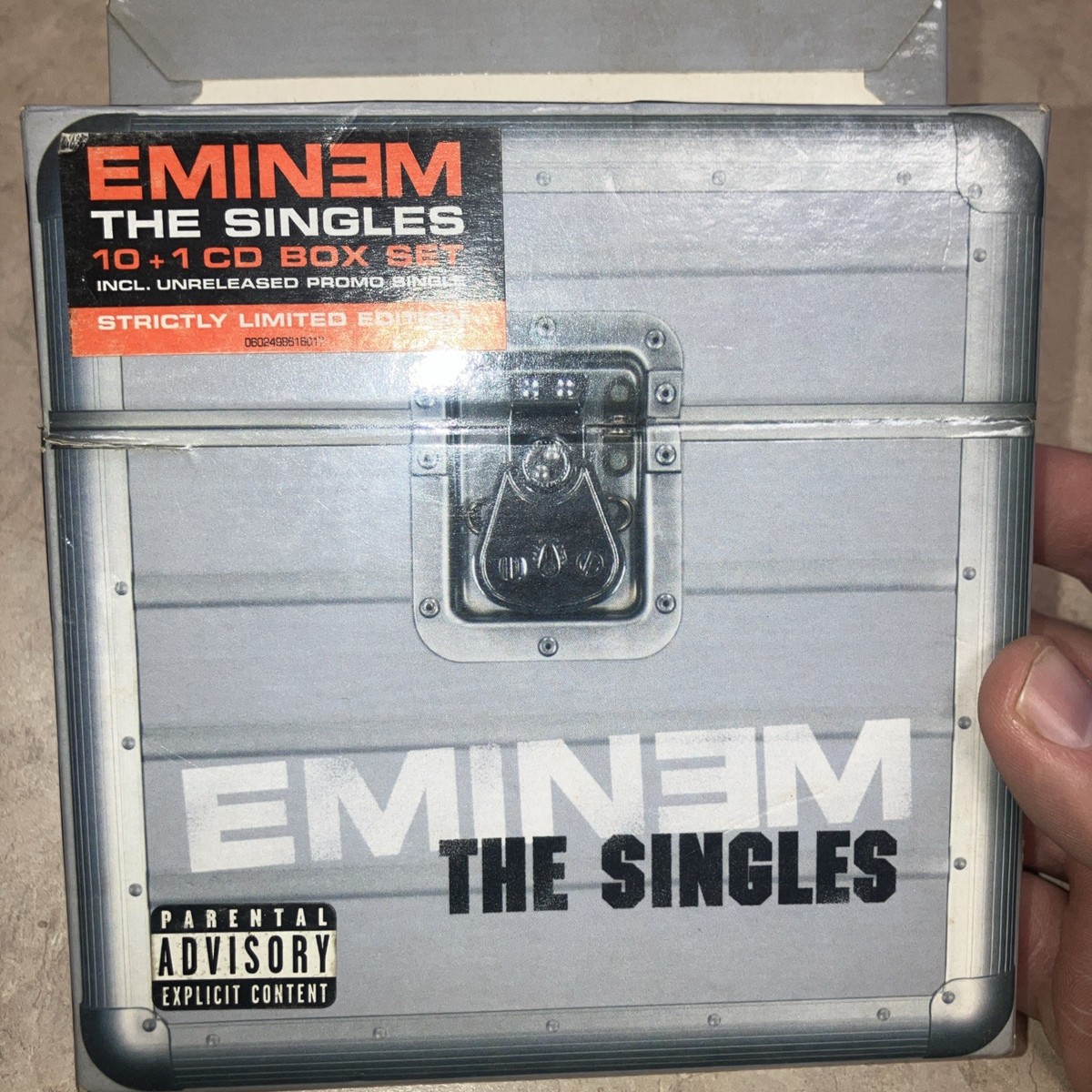 洋楽 EMINEM THE SINGLES 10+1 CD BOX SET EMINEM THE SINGLES 10+1 CD BOX SET Rare Ltd Ed Hip Hop Collection