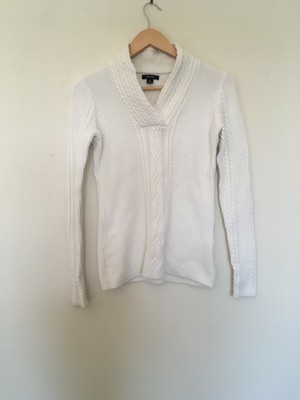 womens ivory cable knit sweater
